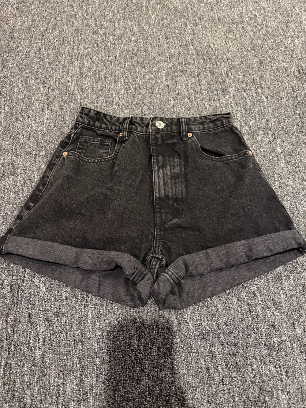 Zara Womenβs Size 4 Black High Waisted Denim Shorts Cuffed Hem